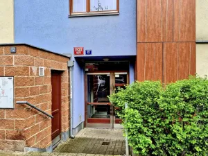 Pronájem bytu 2+kk, Praha - Hostivař, Vladycká, 52 m2
