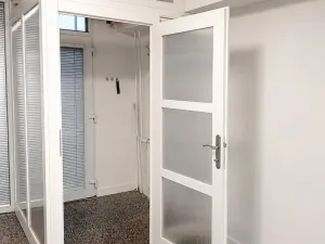 Pronájem obchodního prostoru, Praha - Záběhlice, Sněženková, 31 m2