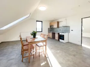 Pronájem bytu 2+kk, Znojmo, Evropská, 60 m2