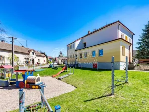 Prodej rodinného domu, Nové Dvory, 200 m2