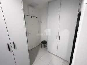 Pronájem bytu 2+kk, Praha - Holešovice, V závětří, 49 m2