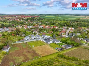 Prodej pozemku pro bydlení, Choltice, Na Hlásku, 1205 m2