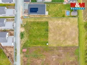 Prodej pozemku pro bydlení, Choltice, Na Hlásku, 1205 m2