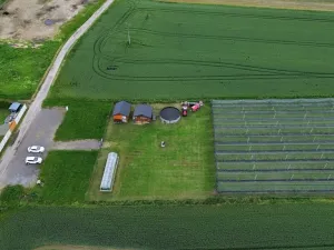 Prodej komerčního pozemku, Čejkovice, 32904 m2