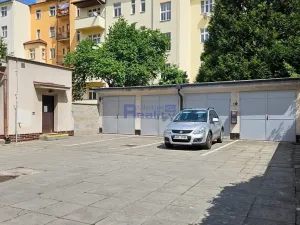 Pronájem komerční nemovitosti, Hradec Králové, Jeronýmova, 69 m2
