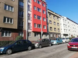 Pronájem bytu 2+kk, Praha - Vršovice, Karpatská, 43 m2