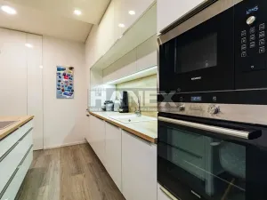 Pronájem bytu 3+kk, Praha - Košíře, Pod Kavalírkou, 82 m2