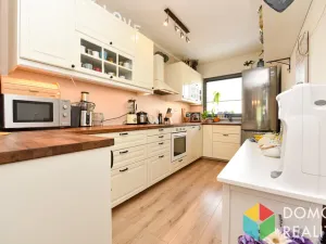 Pronájem bytu 3+kk, Králův Dvůr, Tři Vršky, 95 m2