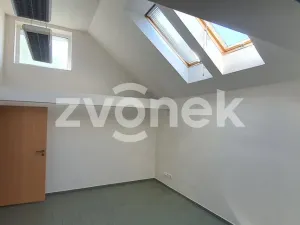 Pronájem kanceláře, Otrokovice, U Letiště, 103 m2