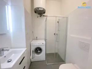Pronájem bytu 2+1, Praha - Nusle, Ctiradova, 57 m2