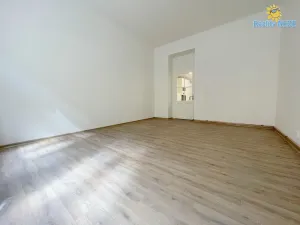Pronájem bytu 2+1, Praha - Nusle, Ctiradova, 57 m2