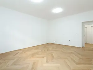 Prodej bytu 4+kk, Praha - Vršovice, Vršovická, 80 m2