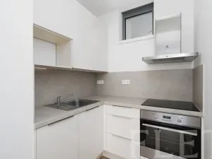 Pronájem bytu 2+kk, Praha - Košíře, Hlaváčkova, 40 m2