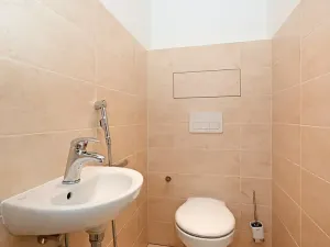 Pronájem bytu 3+kk, Praha - Černý Most, Cukrova, 83 m2