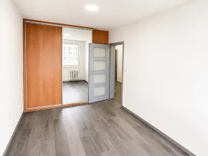 Pronájem bytu 3+kk, Praha - Horní Měcholupy, Janovská, 67 m2