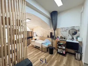 Pronájem obchodního prostoru, Česká Lípa, Berkova, 31 m2