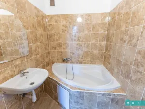 Pronájem bytu 1+1, Šumperk, Evaldova, 38 m2