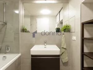 Pronájem bytu 3+kk, Praha, Naskové, 83 m2