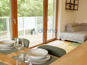 Pronájem bytu 3+kk, Praha, Naskové, 83 m2