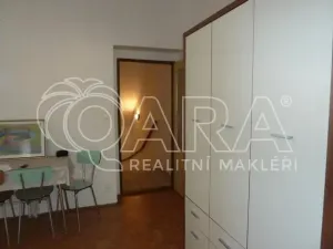 Pronájem bytu 2+kk, Praha - Kolovraty, Mírová, 45 m2