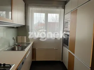 Pronájem bytu 2+1, Zlín, Kamenná, 60 m2