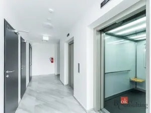 Pronájem bytu 1+kk, České Budějovice - České Budějovice 2, Čakovská, 37 m2