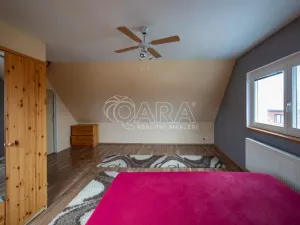 Pronájem bytu 3+kk, Libčice nad Vltavou, Lidická, 100 m2