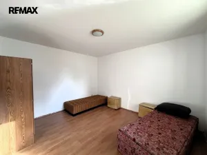 Pronájem bytu 2+1, Kralice nad Oslavou, Na Návsi, 52 m2
