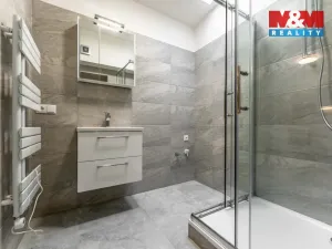 Pronájem bytu 1+kk, Praha - Vysočany, Novovysočanská, 38 m2