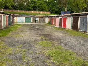 Pronájem garáže, Lovosice, U Výtopny, 19 m2