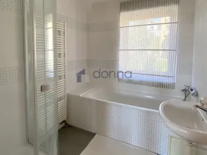 Pronájem bytu 4+kk, Praha, Kubišova, 89 m2