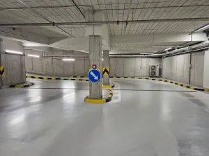 Pronájem garážového stání, Praha - Vinohrady, Dudova, 21 m2
