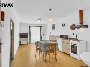 Prodej rodinného domu, Jemnice, náměstí Svobody, 78 m2