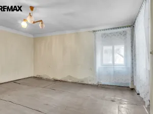 Prodej rodinného domu, Jemnice, náměstí Svobody, 78 m2