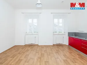 Pronájem bytu 1+kk, Studeněves, 33 m2