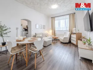 Prodej bytu 3+1, Dymokury, Osvobození, 65 m2
