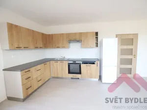 Pronájem bytu 1+kk, Praha - Hloubětín, Pokorného, 48 m2