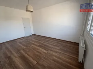 Pronájem bytu 2+1, Český Krumlov - Plešivec, 5. května, 62 m2
