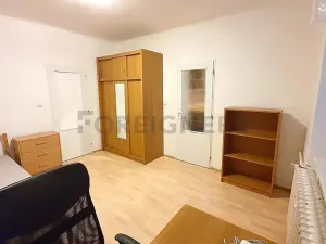 Pronájem bytu 2+1, Praha - Vršovice, Bělocerkevská, 52 m2