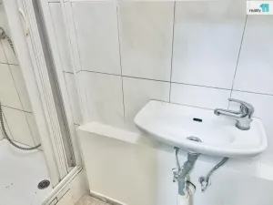 Pronájem bytu 1+1, Praha - Vršovice, Gruzínská, 24 m2