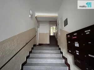 Pronájem bytu 1+1, Praha - Vršovice, Gruzínská, 24 m2
