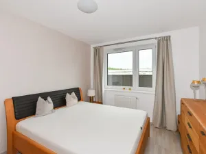 Pronájem bytu 3+kk, Praha - Vysočany, Strnadových, 78 m2