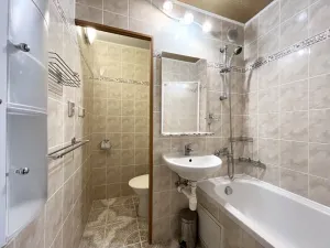 Prodej bytu 2+kk, Ústí nad Labem - Severní Terasa, Poláčkova, 42 m2