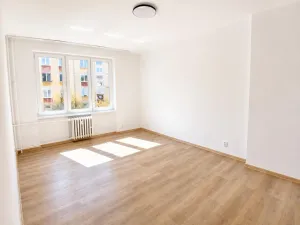 Pronájem bytu 2+1, Bukovany, 55 m2