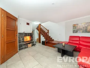Prodej rodinného domu, Kunčice pod Ondřejníkem, 234 m2