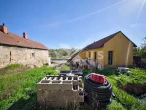 Prodej rodinného domu, Neuměřice, 150 m2