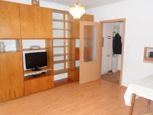 Pronájem bytu 2+kk, Praha - Krč, Hurbanova, 32 m2
