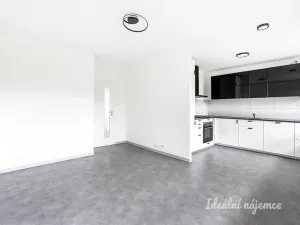 Pronájem bytu 3+kk, Praha - Krč, Hurbanova, 52 m2