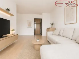 Prodej bytu 2+kk, Praha - Karlín, Nekvasilova, 40 m2