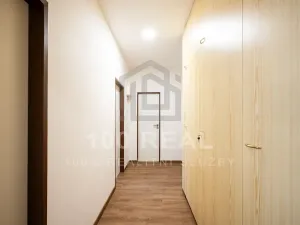 Pronájem bytu 3+kk, Hradec Králové, náměstí 28. října, 74 m2
